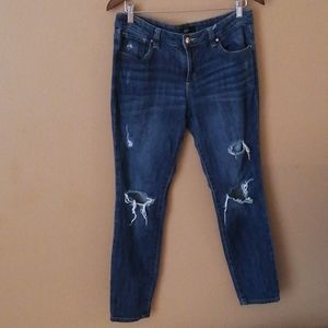 Dynamite distressed jeans#Clearance#Lastprice#No offer